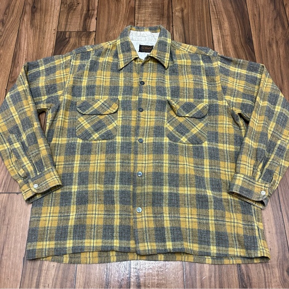 True Vintage 70s / 80s Wool Flannel Plaid Shirt St Moritz Men’s Medium - Picture 1 of 11